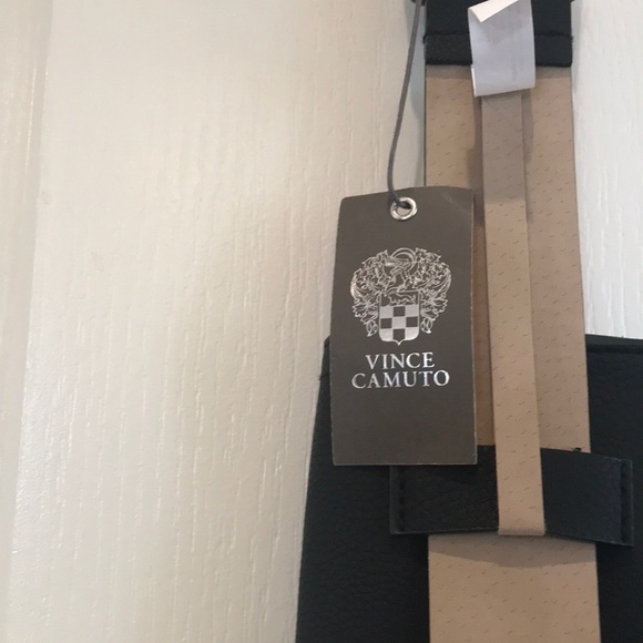 Black Multi Use Vince Camuto Fanny Pack - Picture 5 of 7